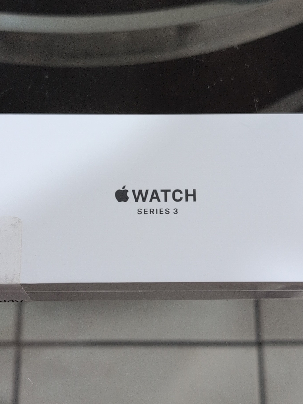 Apple Watch Series 3 42mm Space Gray Aluminum Black Band GPS 8GB Unlocked